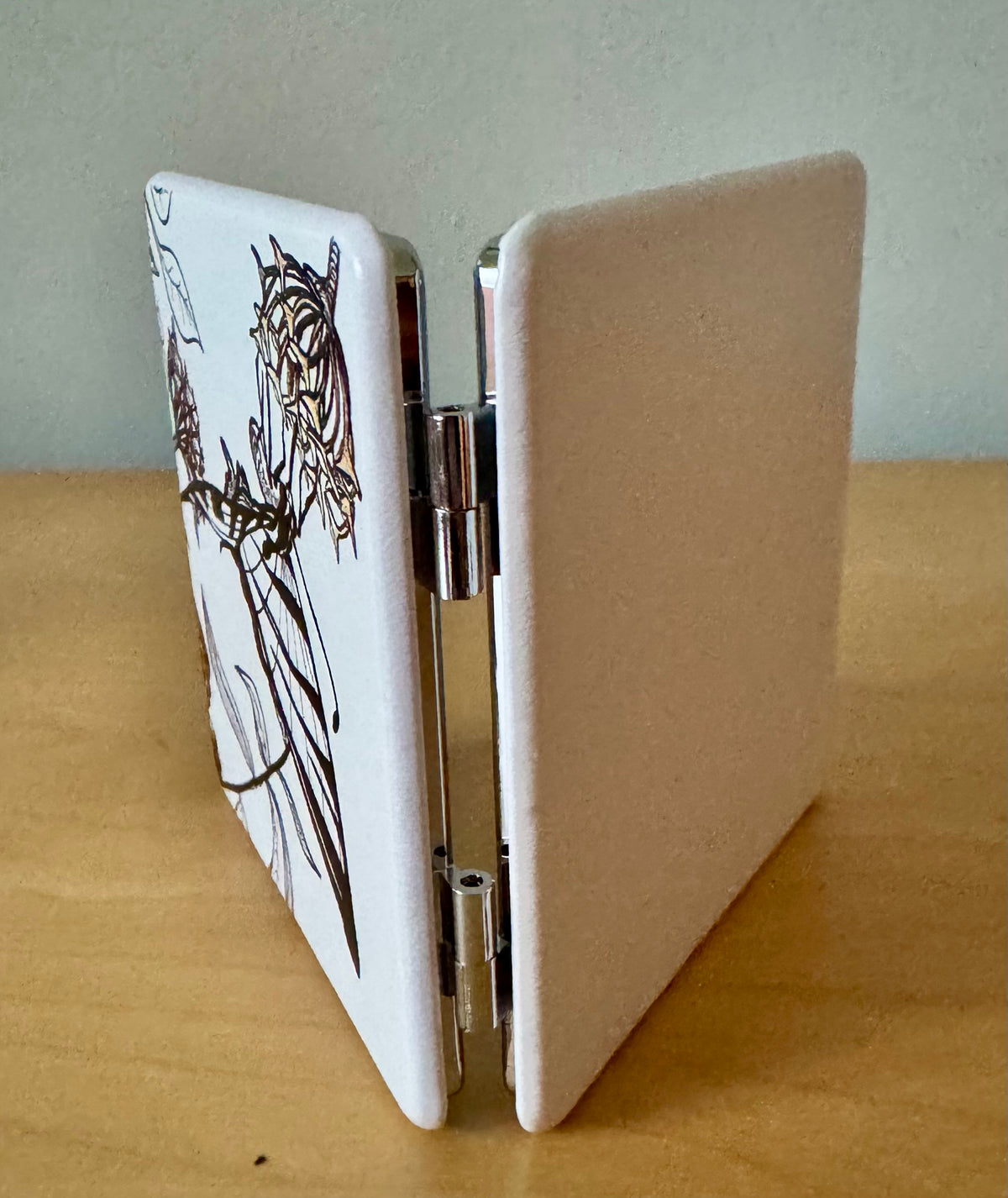 Magnifying compact mirror - butterfly - based on original artwork