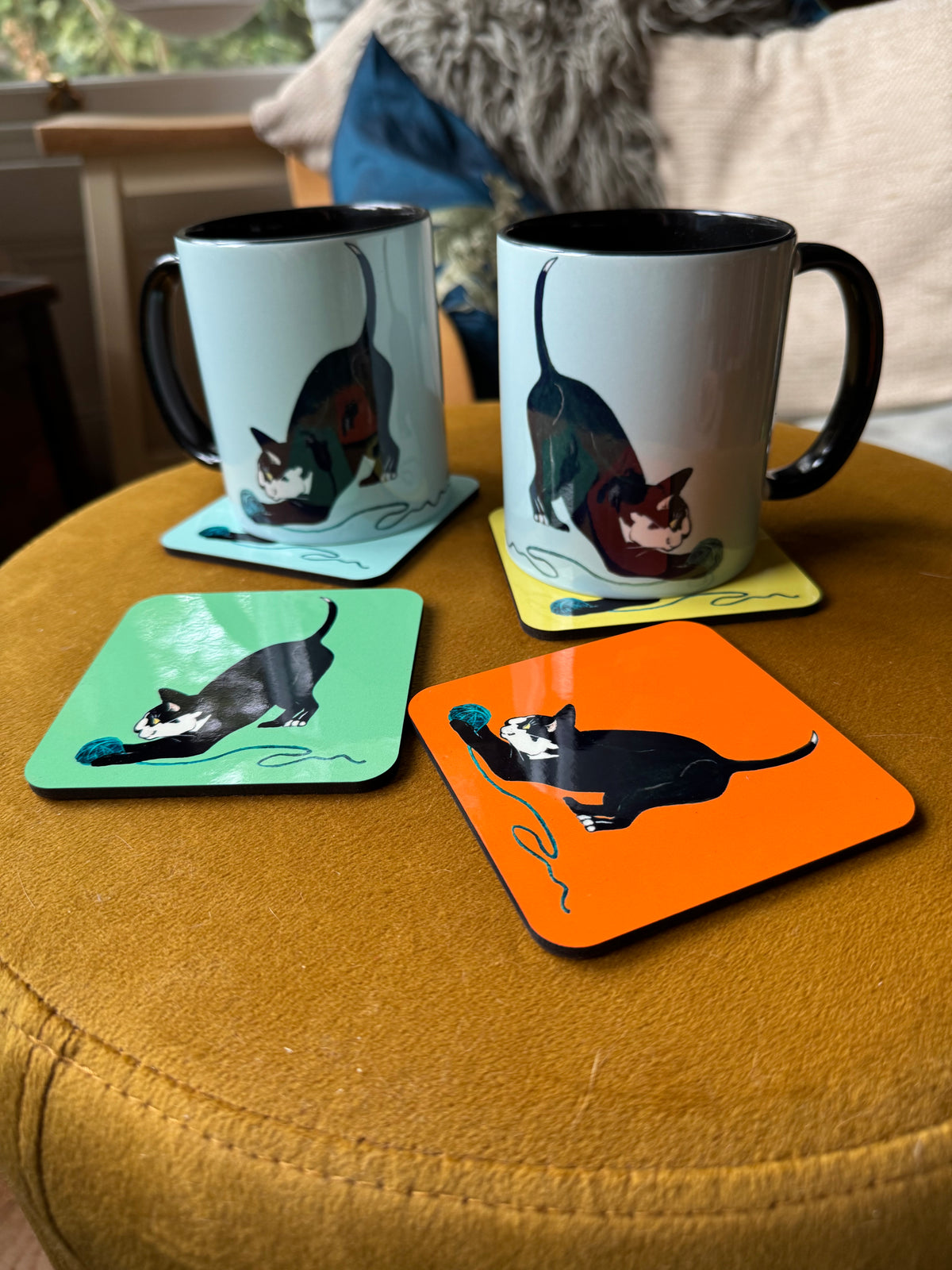 Catford cat coffee mug with black handle and interior